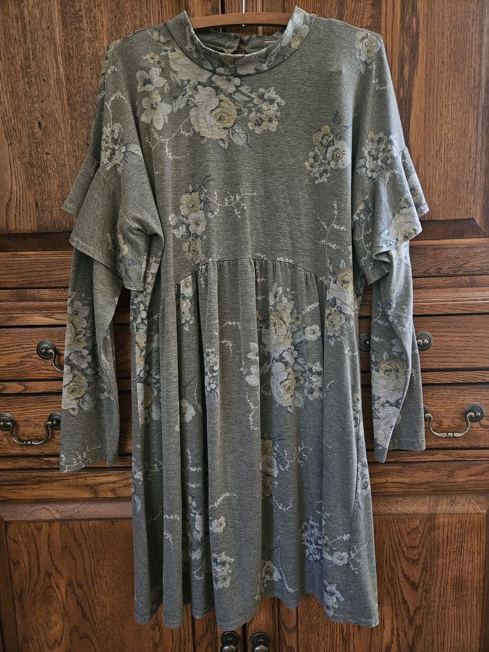Uncle Frank Floral Ruffle Sleeve Midi Dress